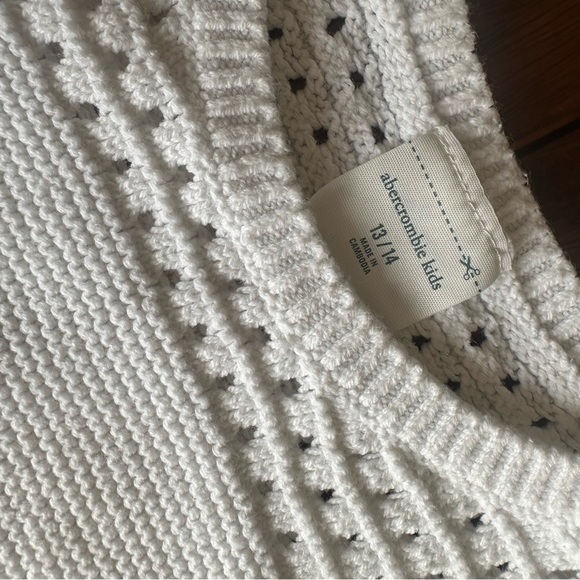 Abercrombie kids white crochet knit tank top 13/14 - Picture 6 of 7